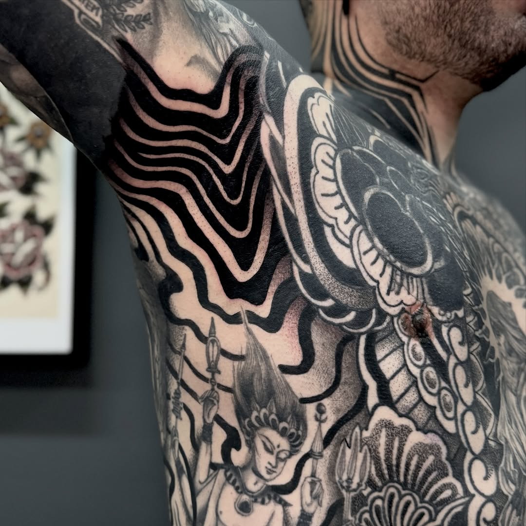 Tatuaje Cosmo Tattoo CDMX