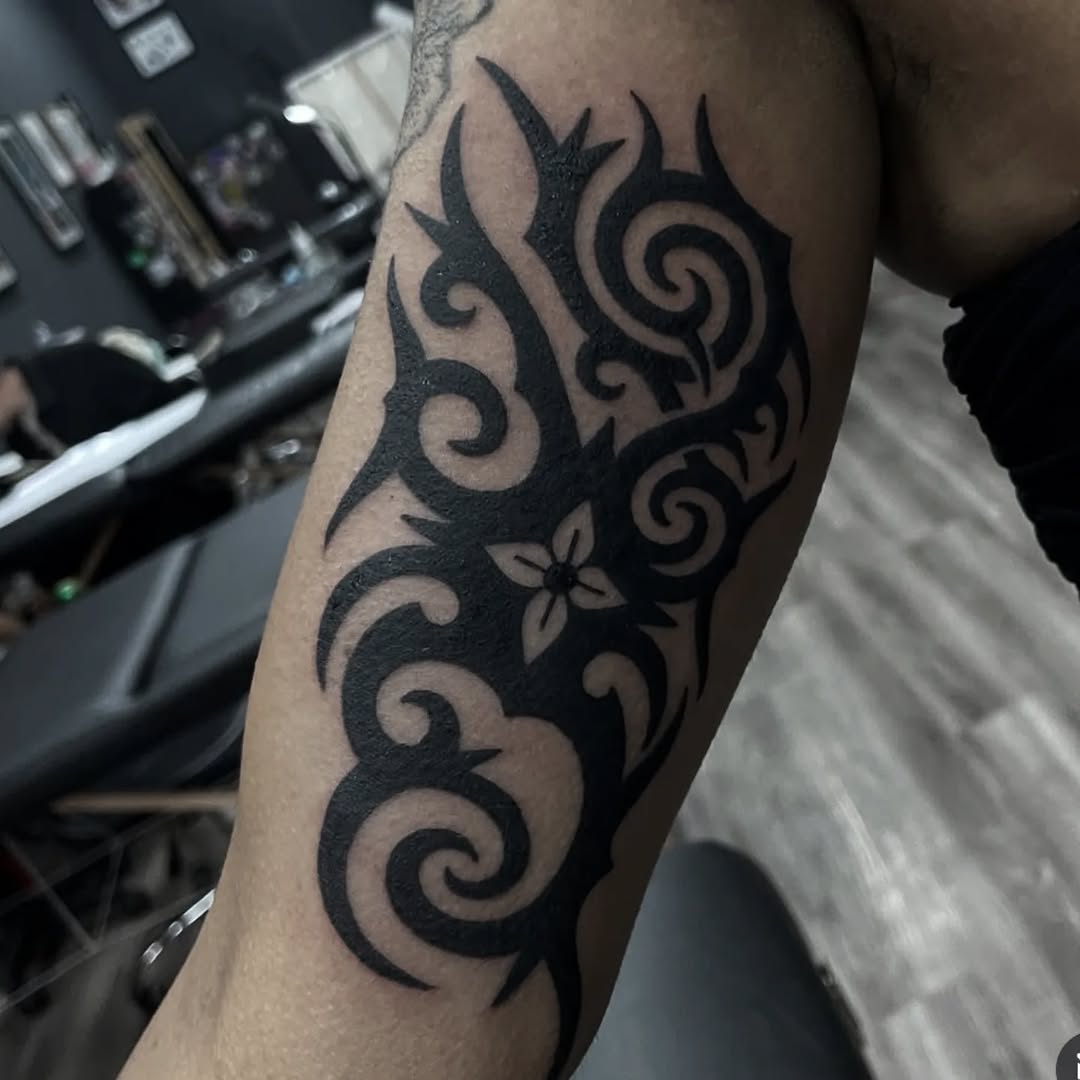 Tatuaje Cosmo Tattoo CDMX