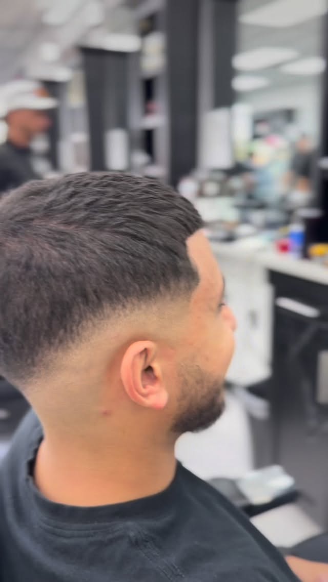 Elite Barber Shop work 7