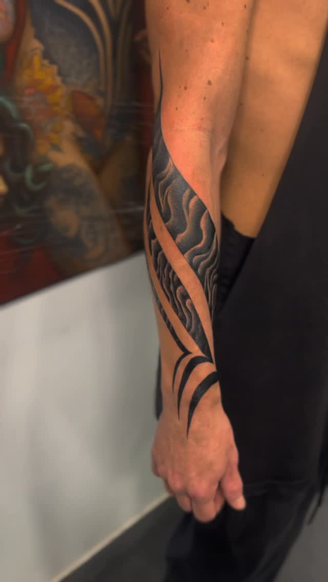 Tatuaje tribal gran escala