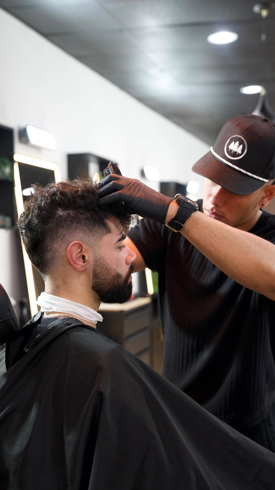 GOLDEN BARBERSHOP work 5