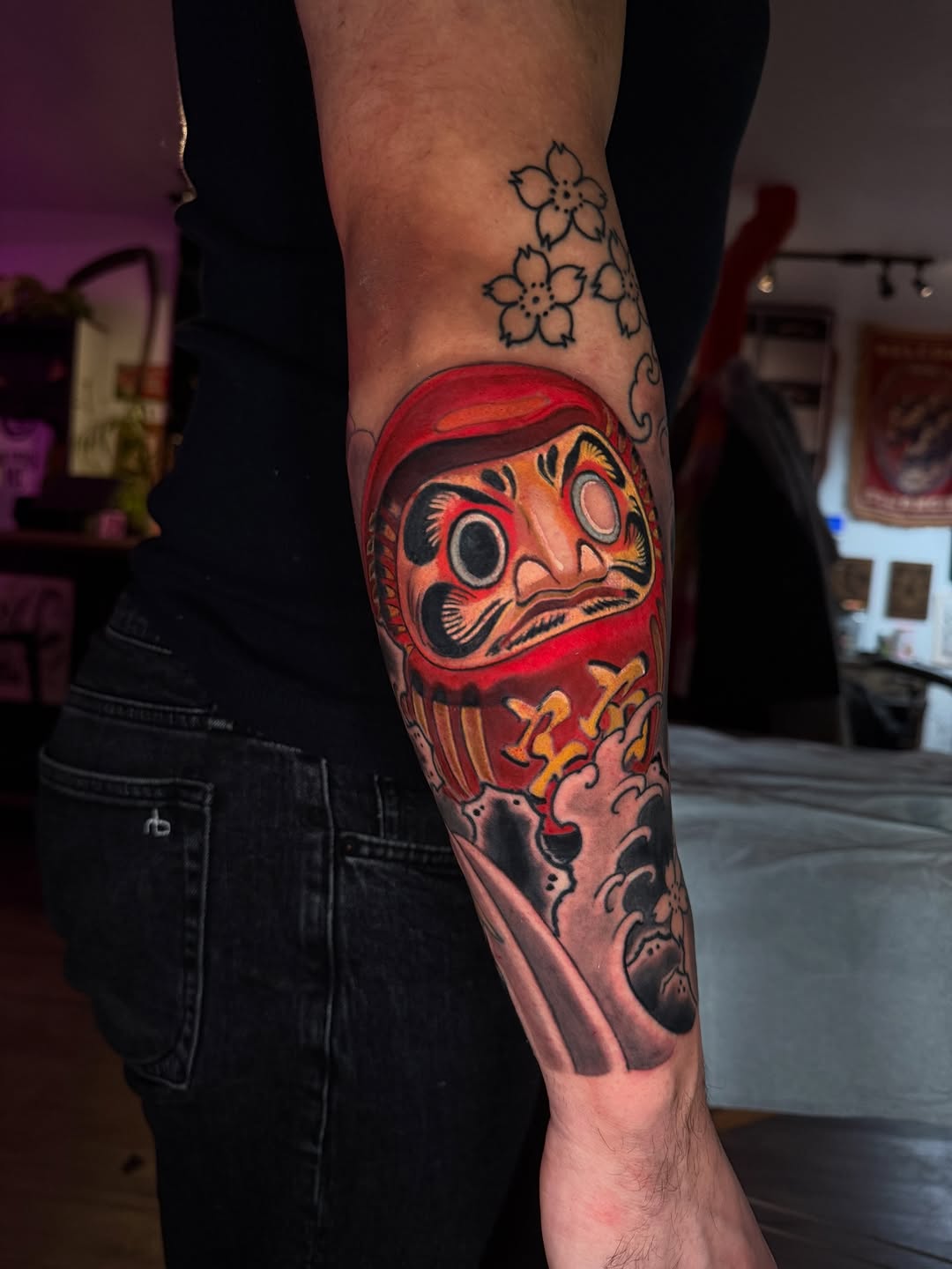 Jon Mesa large scale black and grey