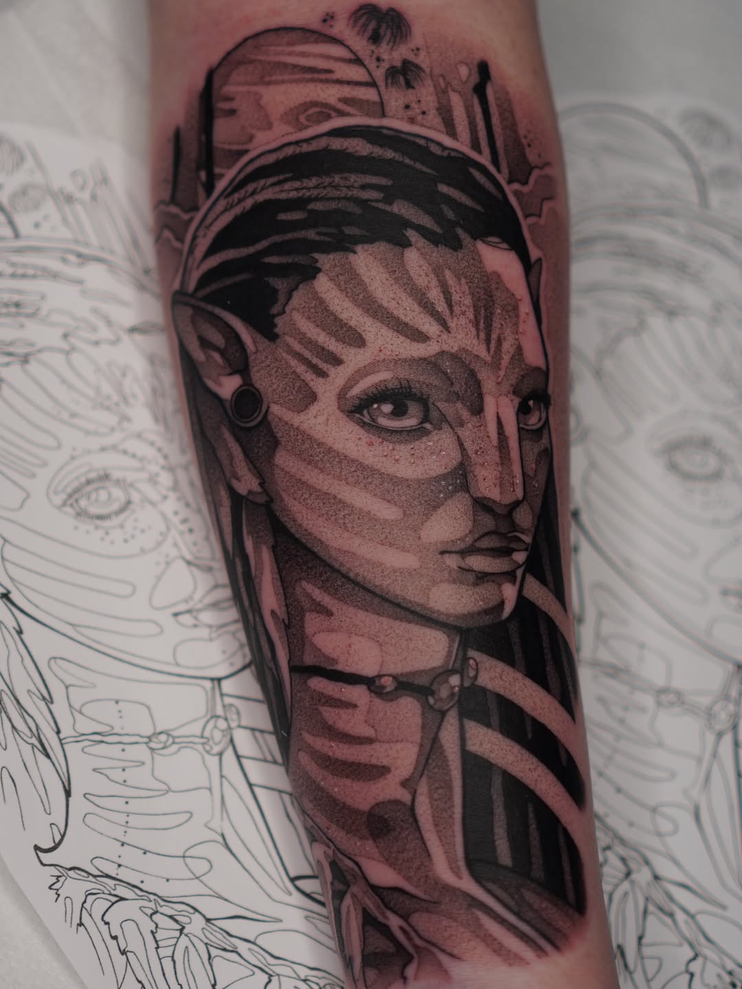 Kodi Ellis illustrative black grey tattoo