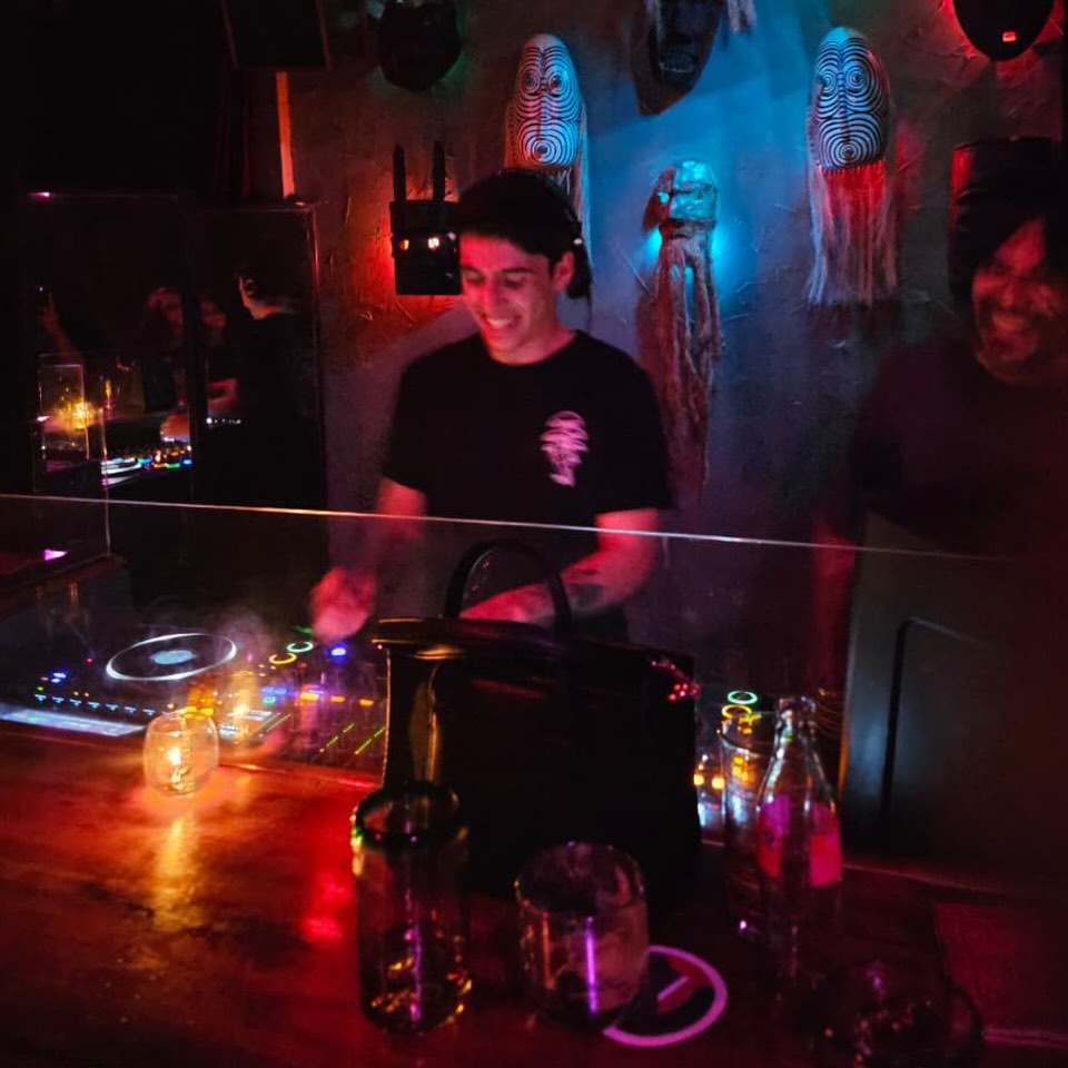 Sebashua performance