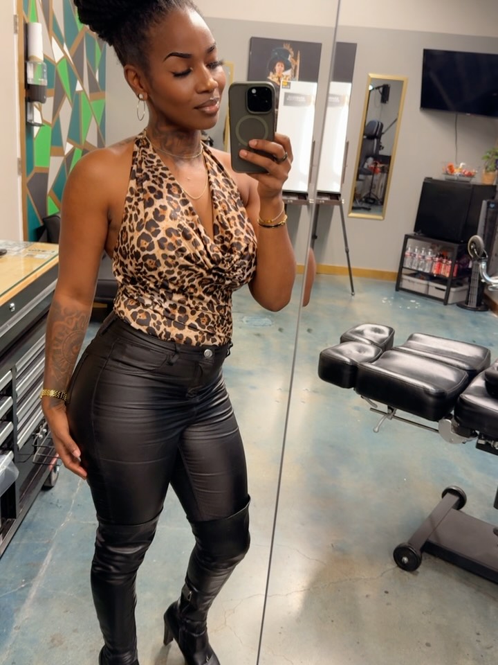 The Mad Tatter 🎩| Anime, Pop Culture & Realism Tattoos work 7